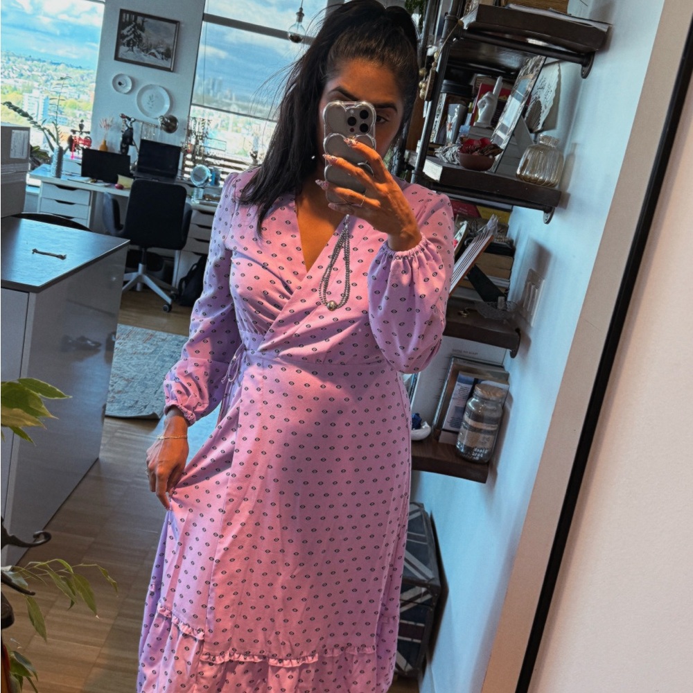 Veda Lavender Wrap Midi Dress • Eye Pattern Size M • Soft Feminine Spring Style